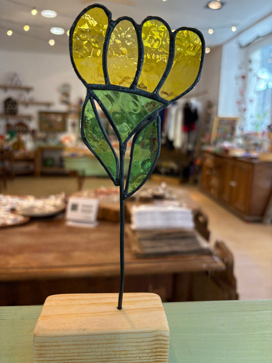 Floare din vitraliu tip Tiffany – Decorațiune handmade din sticlă colorată