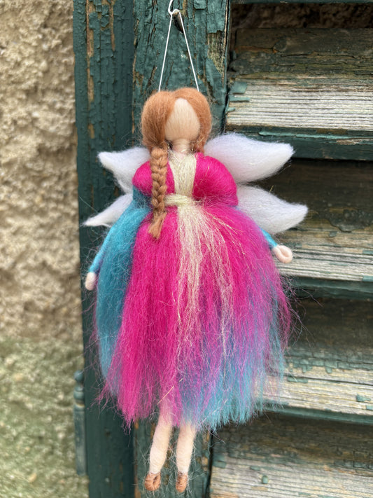 Zână magică,  din lână împâslită 16 cm- ciclam/turcoaz